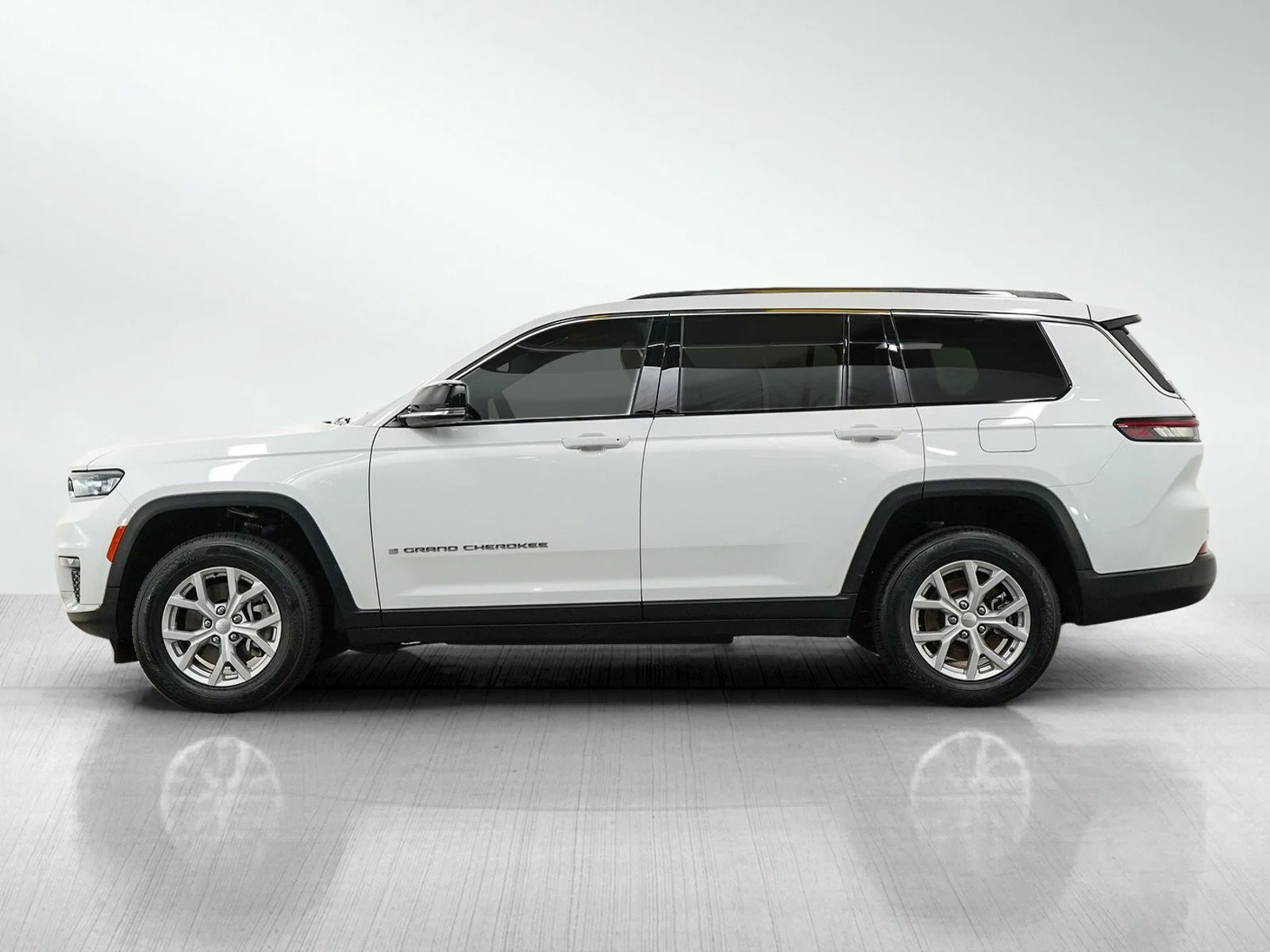 Used 2023 Jeep Grand Cherokee L Limited with VIN 1C4RJKBG3P8876597 for sale in Hopkins, Minnesota
