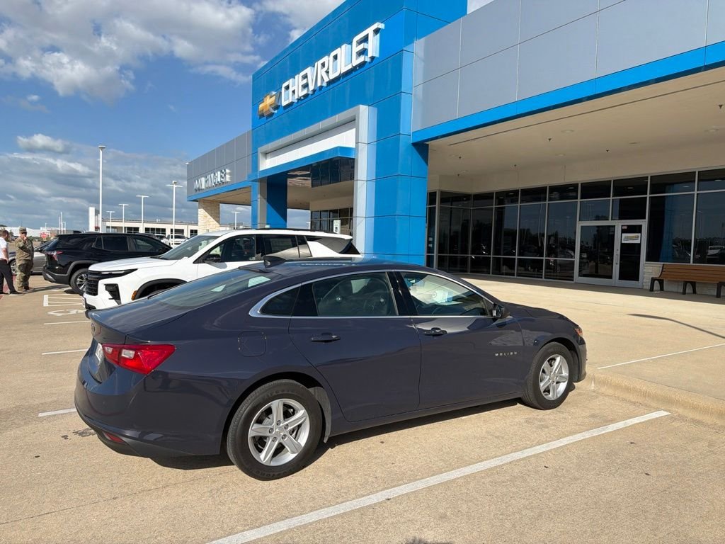 1G1ZB5ST7SF108503