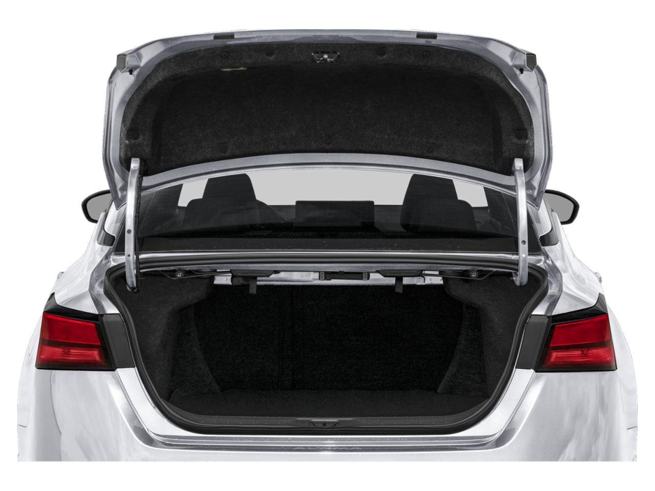New 2026 Pearl White Tricoat/Super Black Nissan SR image 6