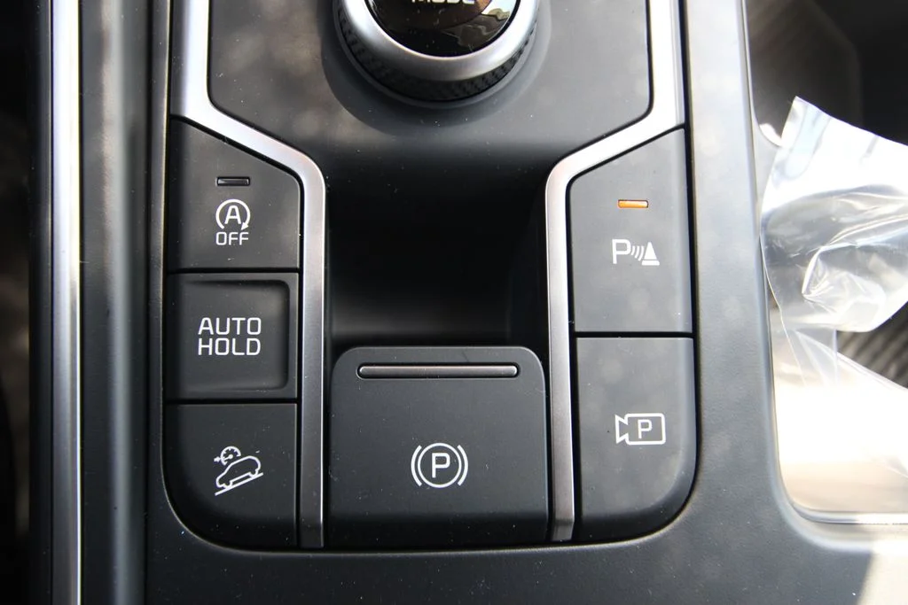 New 2026 Silver Kia S image 26