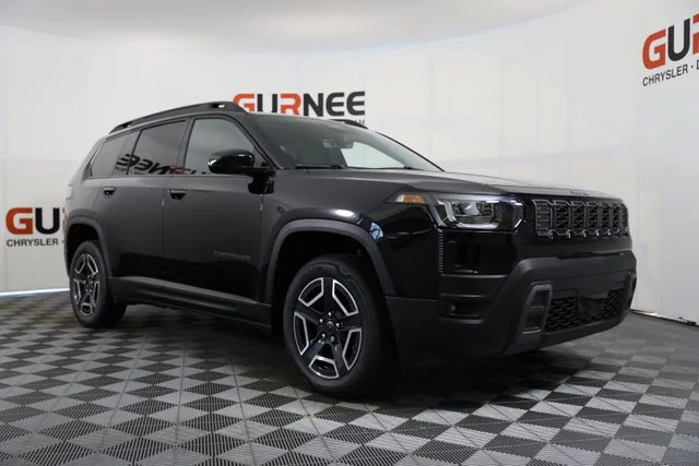 New 2026 Diamond Black Crystal Pearl-Coat Exterior Paint Jeep Laredo image 1