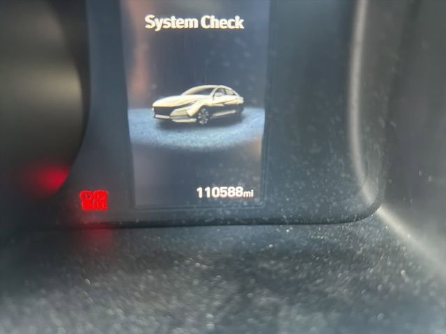 2021 Hyundai Elantra SEL - Photo 7