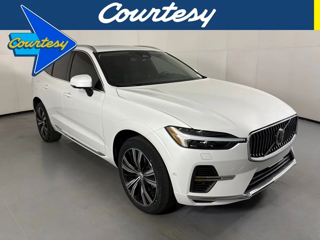 2023 Volvo XC60 T8 Plus Bright Theme AWD's photo