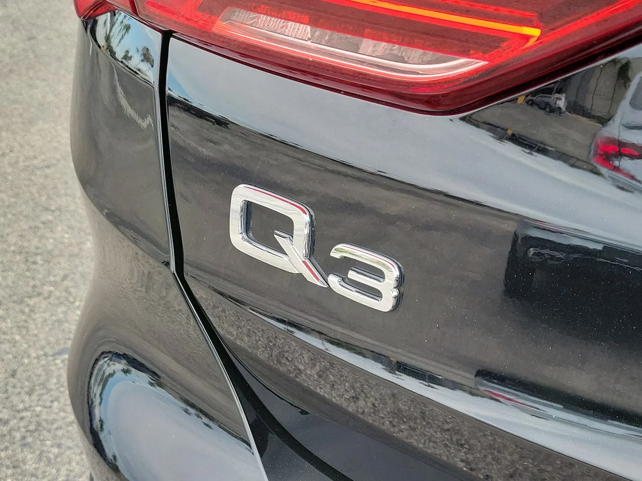 Used 2020 Black Audi Premium image 7