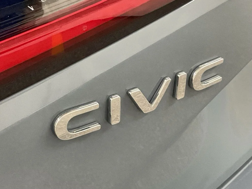 2023 Honda Civic Hatchback Sport - Photo 22