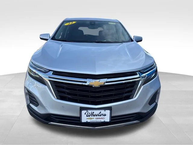 Used 2022 Silver Ice Metallic Chevrolet LT image 10