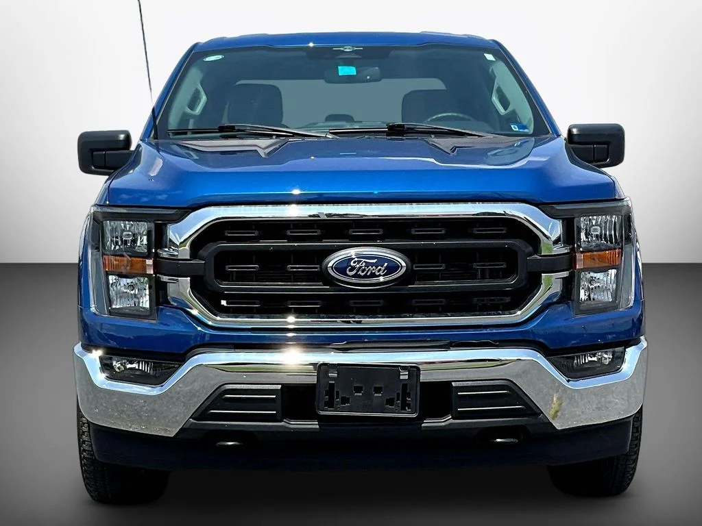 Certified Used 2023 Blue Ford XLT image 2