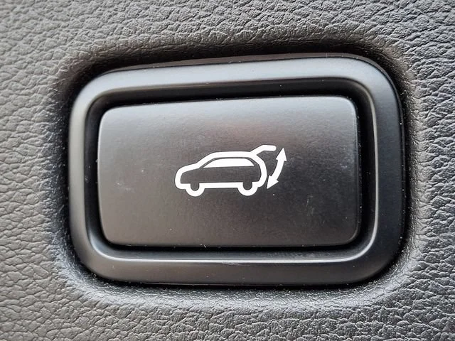 Used 2023 Gray Kia SX image 33