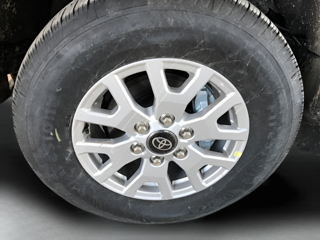 2026 Toyota Tacoma SR5 - Photo 9