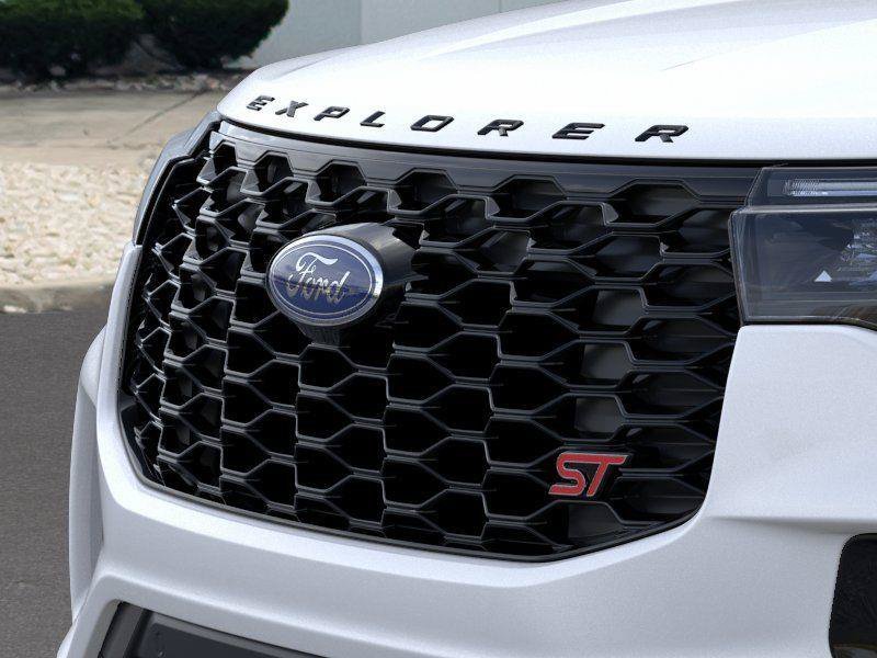 New 2026 Star White Metallic Tri-Coat Ford ST image 20