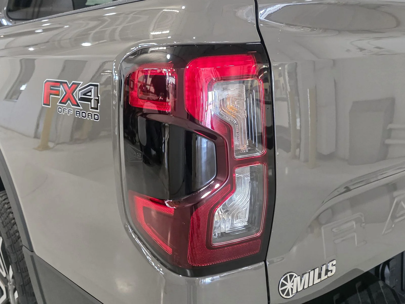 New 2026 Marsh Gray Ford Lariat® image 15