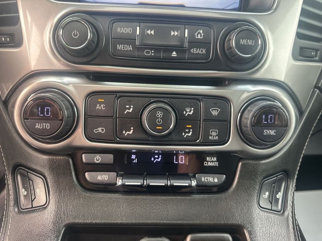 Used 2019 White Chevrolet LT image 25