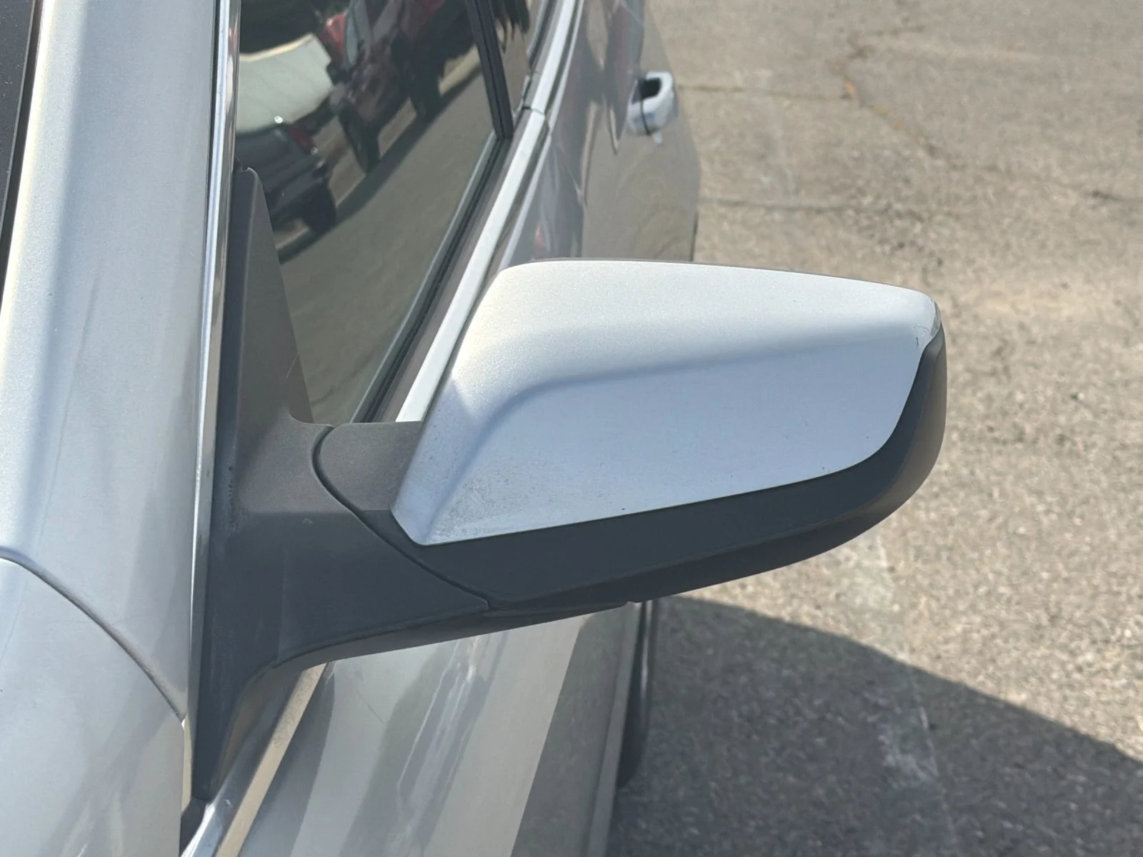 Used 2020 SILVER ICE METALLIC Chevrolet LT image 39