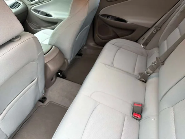 Used 2020 White Chevrolet LS image 13