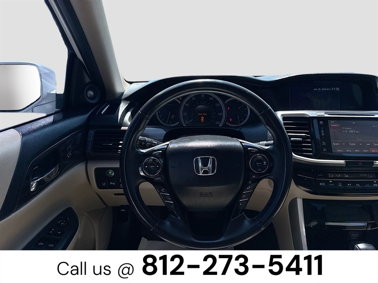 Used 2017 White Honda Touring image 23