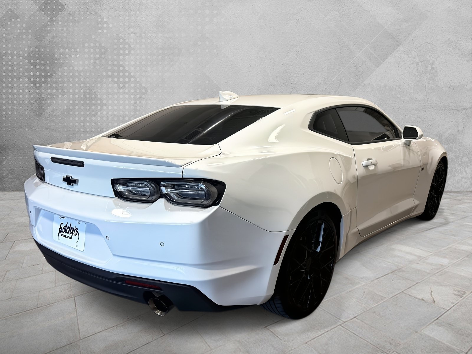 Used 2019 Summit White Chevrolet 3LT image 6