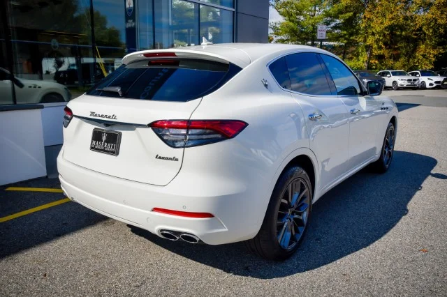 New 2024 Bianco Maserati GT Ultima Loaded, AWD, Ferrari Engine, Brand New image 7