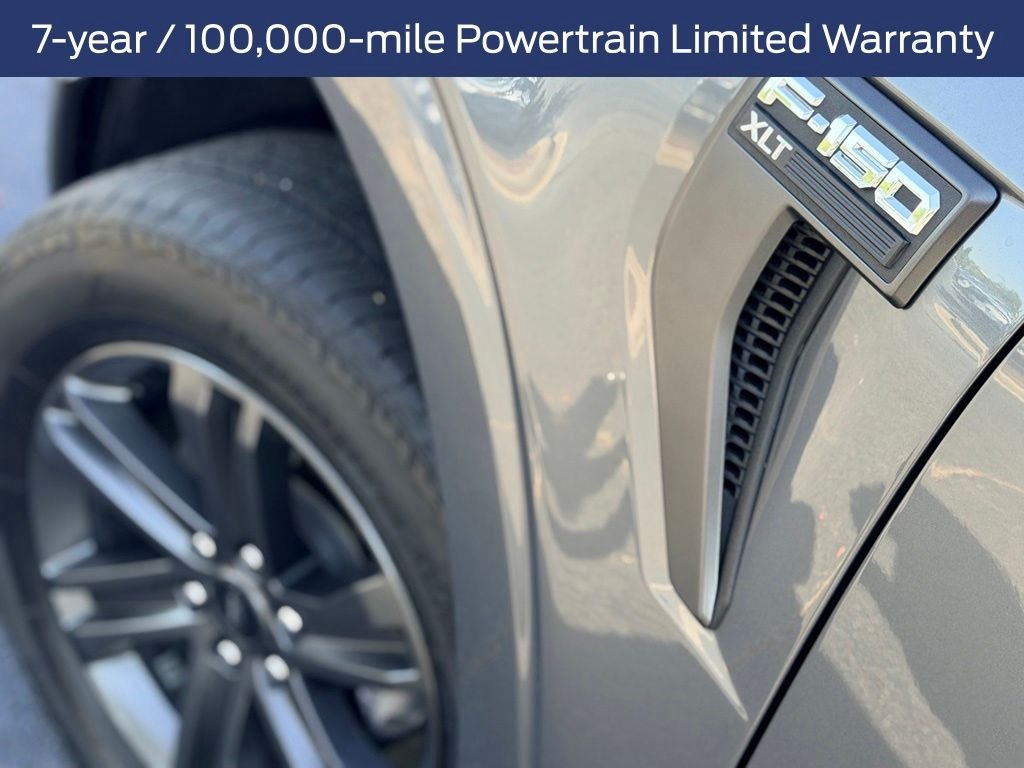 Used 2023 Gray Ford XLT image 4