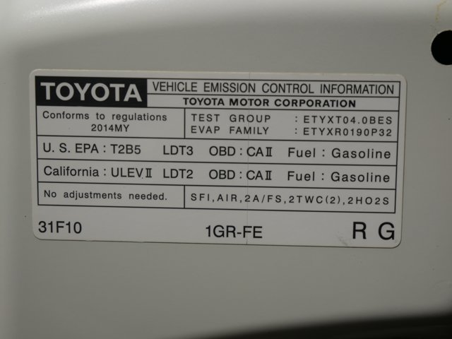 Used 2014 Blizzard Pearl Toyota Limited image 34