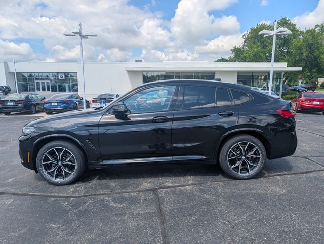 2024 BMW X4 xDrive30i's photo
