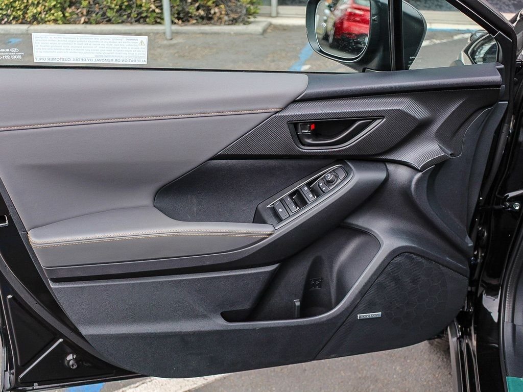 New 2026 CRYSTAL BLACK SILICA Subaru Wilderness image 22