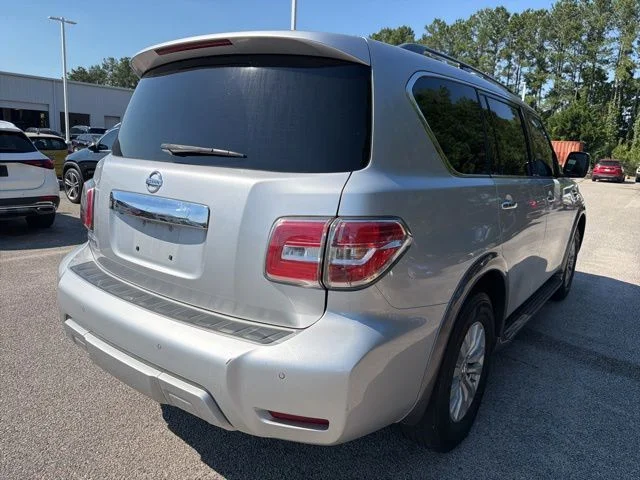 Used 2018 Silver Nissan SV image 3