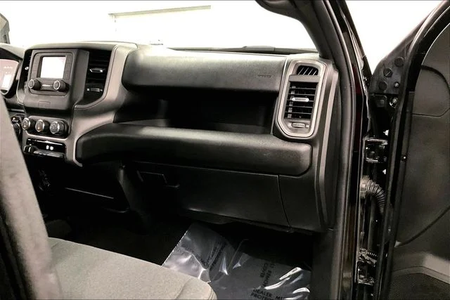 Used 2024 Diamond Black Crystal Pearlcoat Ram Tradesman image 19