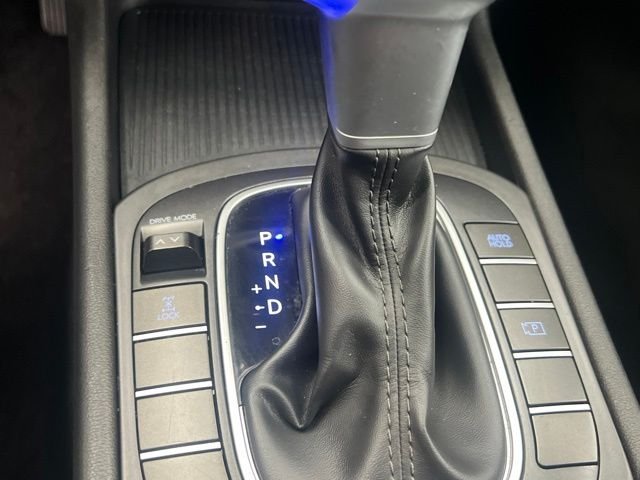 2025 Hyundai Kona SEL - Photo 11