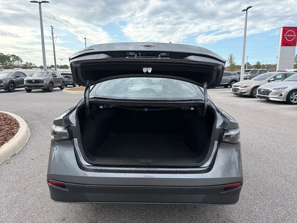 New 2026 Nissan Sentra SV 4D Sedan