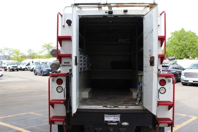 Used 2017 White Ford XL image 10