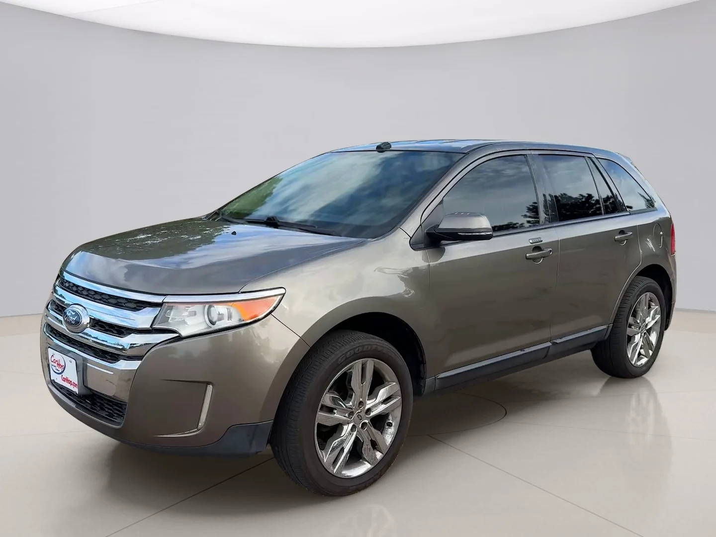 Used 2013 Gold Ford SEL image 1