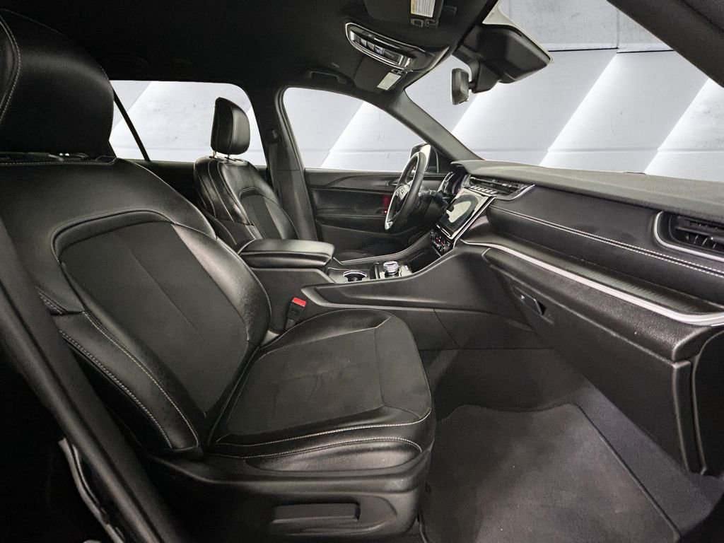 2024 Jeep Grand Cherokee L Altitude - Photo 13