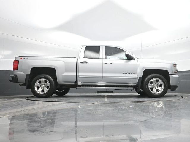 Used 2018 Silver Chevrolet LT image 24