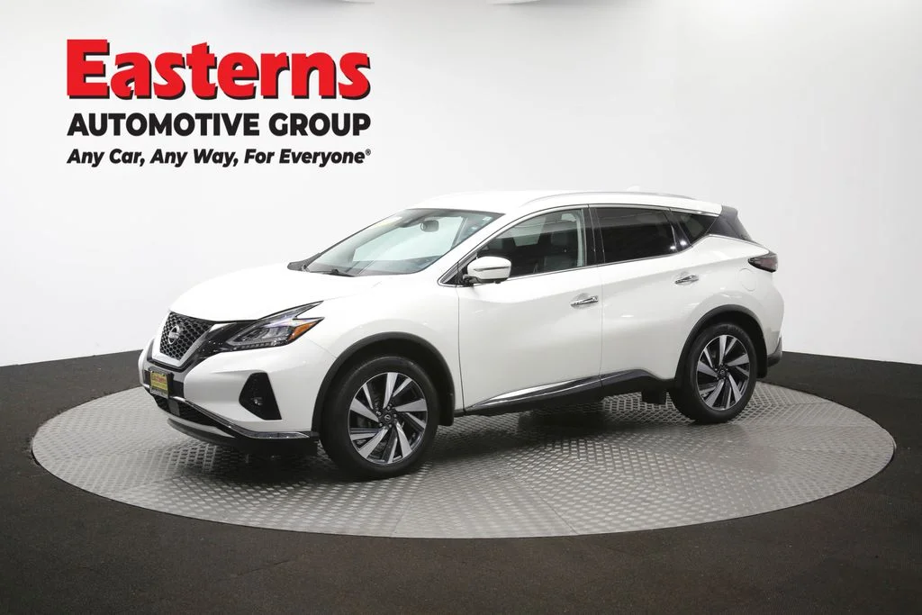 Used 2023 White Nissan SL image 57