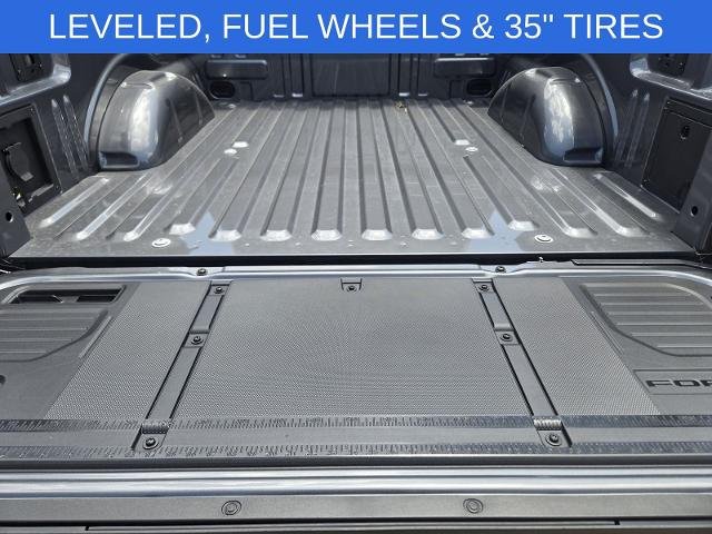 New 2026 Carbonized Gray Metallic Ford XLT image 40