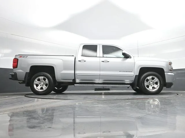 2018 Chevrolet Silverado 1500 LT Z71 - Photo 24
