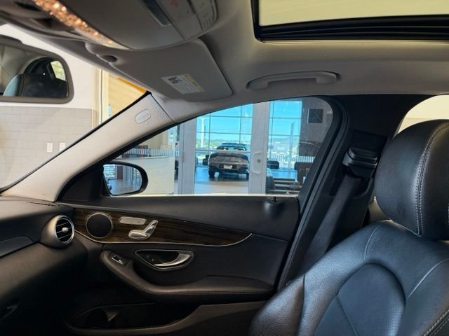 Used 2018 Black Mercedes-Benz C 300 image 11