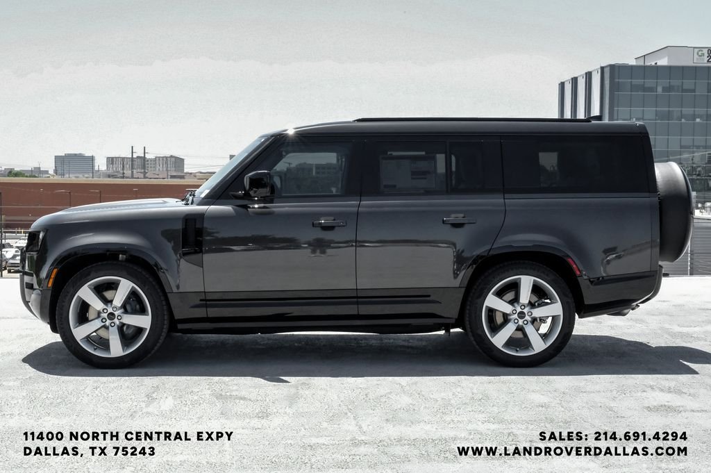 2026 Land Rover Defender X-Dynamic SE - Photo 9