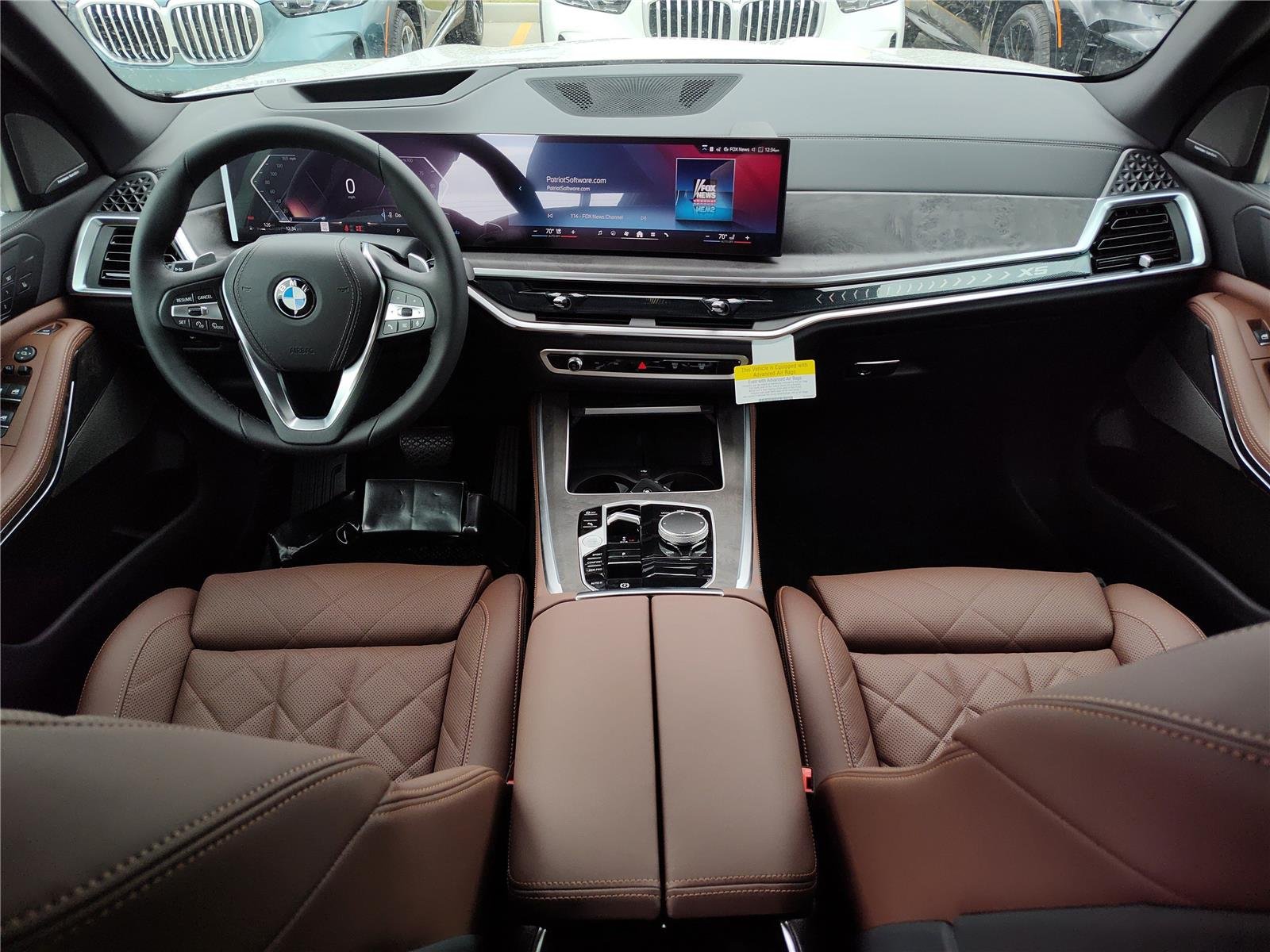 New 2026 Mineral White Metallic BMW sDrive40i image 11