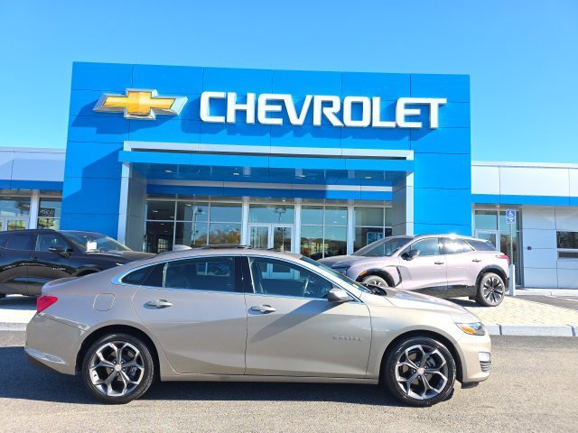 Used 2024 Chevrolet Malibu 1LT with VIN 1G1ZD5ST2RF145754 for sale in Woonsocket, RI