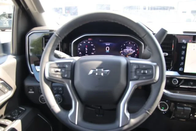 New 2026 Summit White Chevrolet LT image 32
