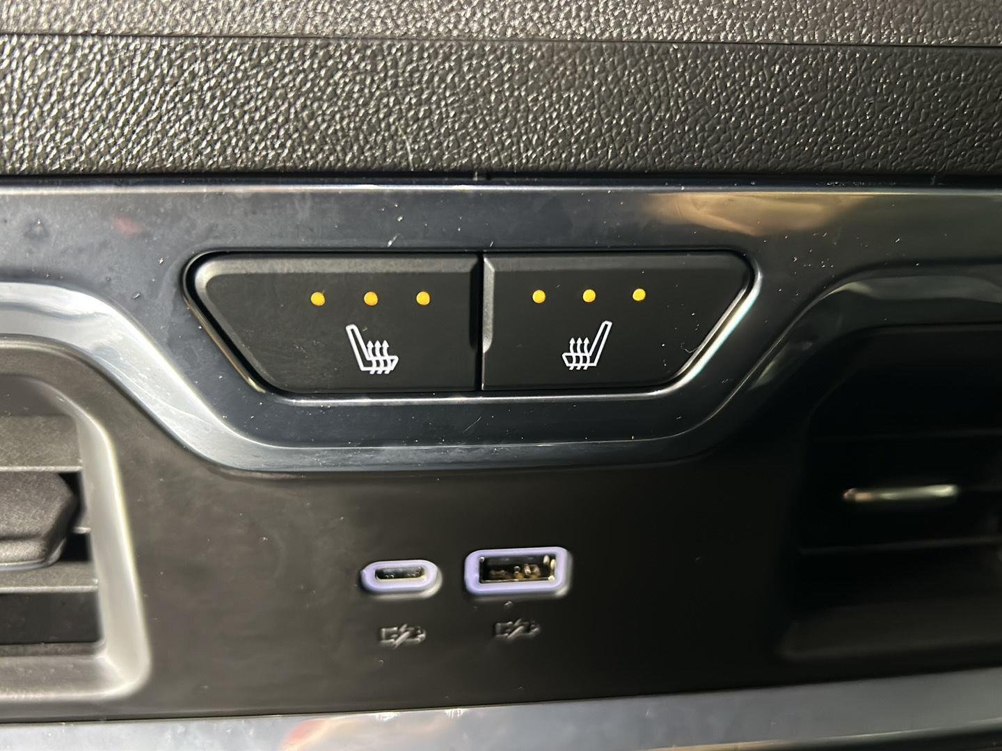 Used 2024 Downpour Metallic GMC Denali image 39