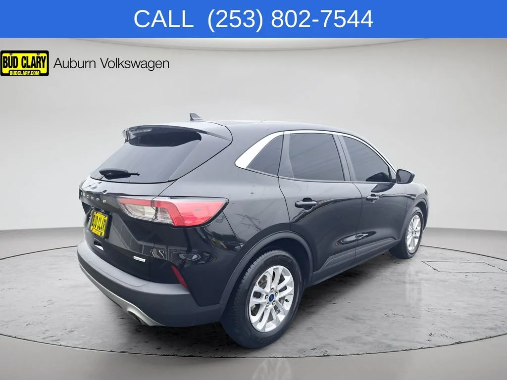 Used 2020 Black Ford SE image 7