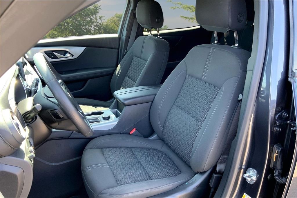 Used 2021 Gray Chevrolet LT image 21