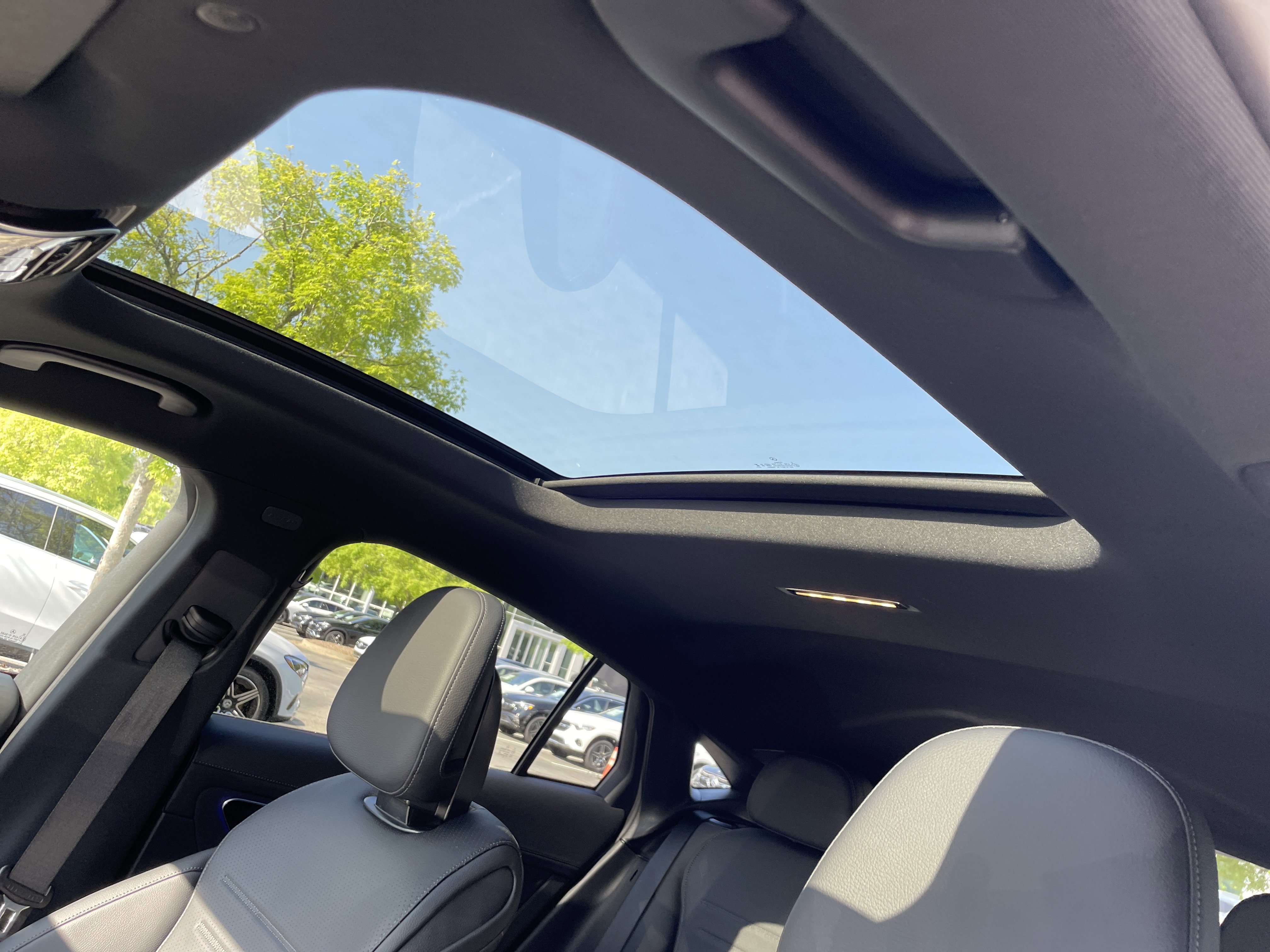 New 2026 Obsidian Black Metallic Mercedes-Benz GLC 300 4MATIC® Coupe image 22