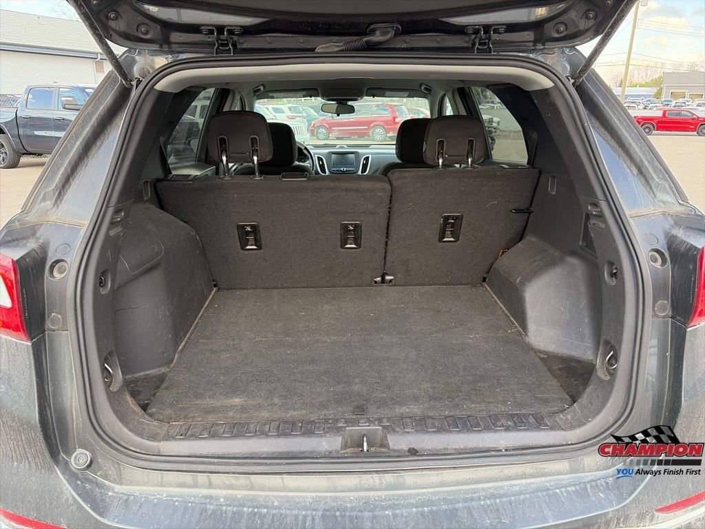 Used 2018 Gray Chevrolet LT image 13