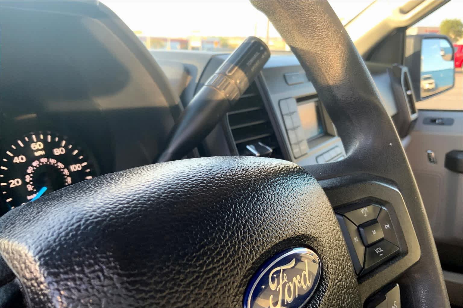 Used 2017 Oxford White Ford XL image 17