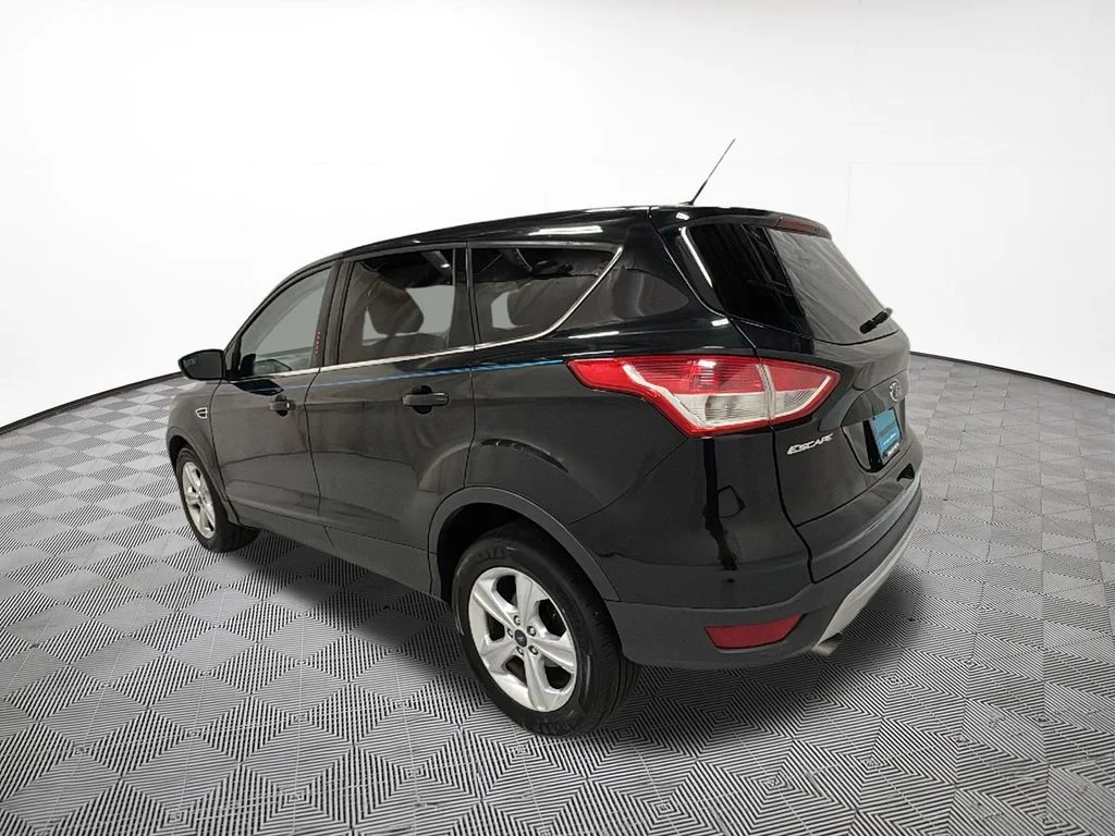 Used 2014 Tuxedo Black Ford SE image 11