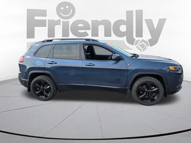 Used 2021 Blue Jeep Latitude image 4