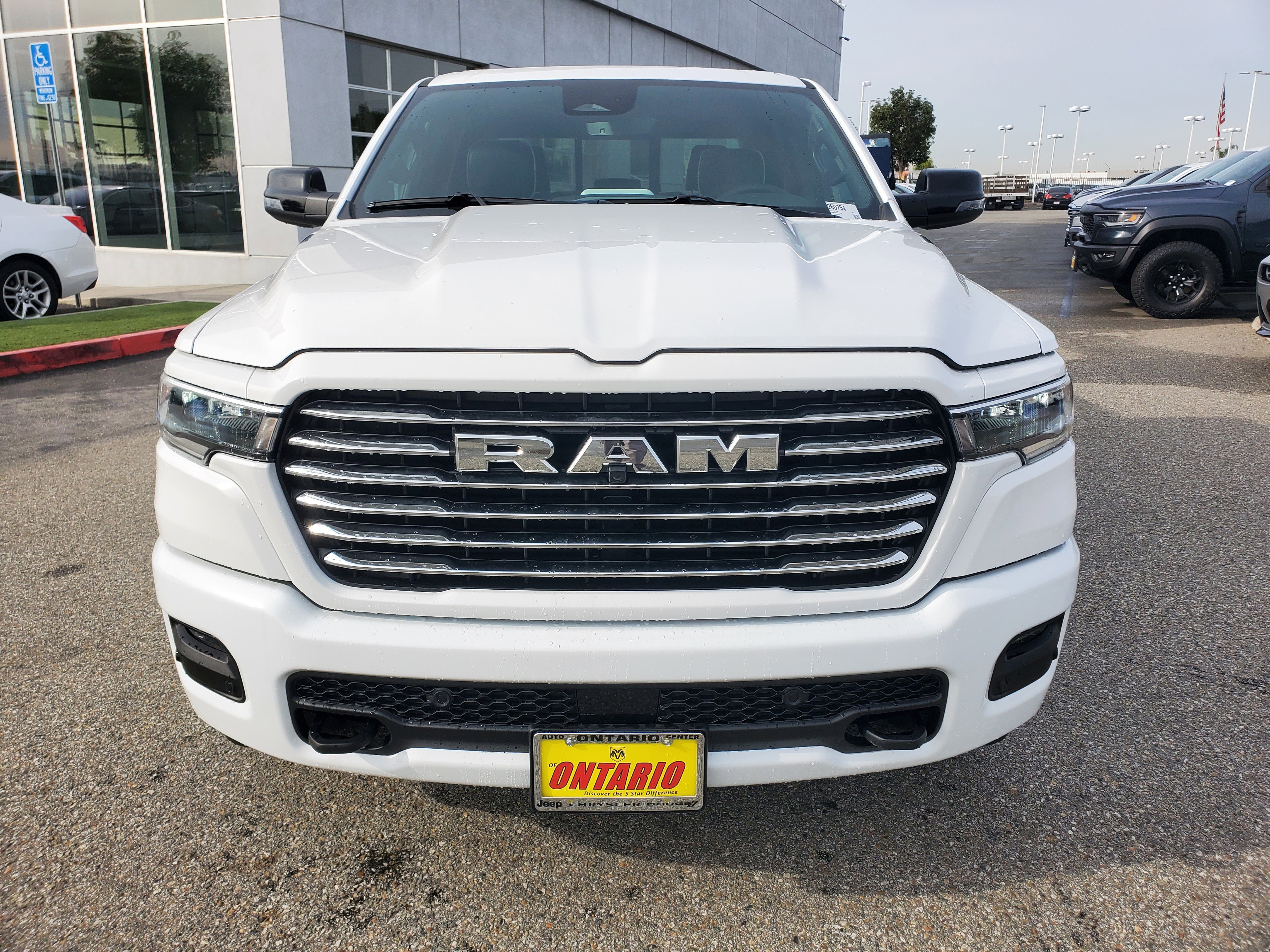 2026 RAM 1500 Laramie - Photo 9